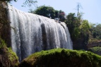 Elephant waterfall, jeden z nejmohutnějších, asi 50km jižně od Dalátu